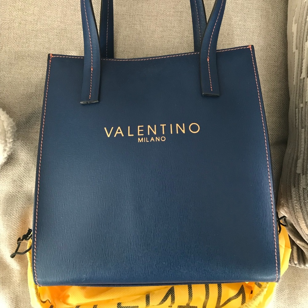 Brand new authentic Valentino Margot Purse